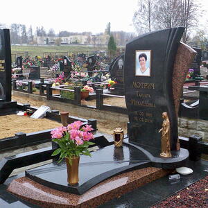 Проект 6 - индивидуальные проекты памятников